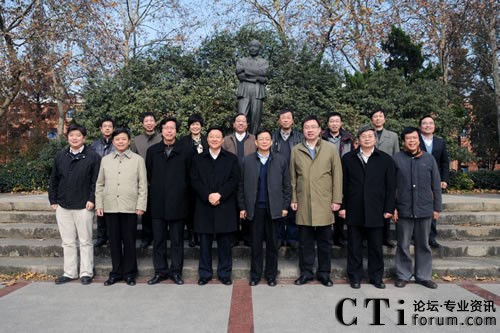 ���Z�����Z����Ϣ̎����ҹ��̌���ҡ��׌Õ��h���_